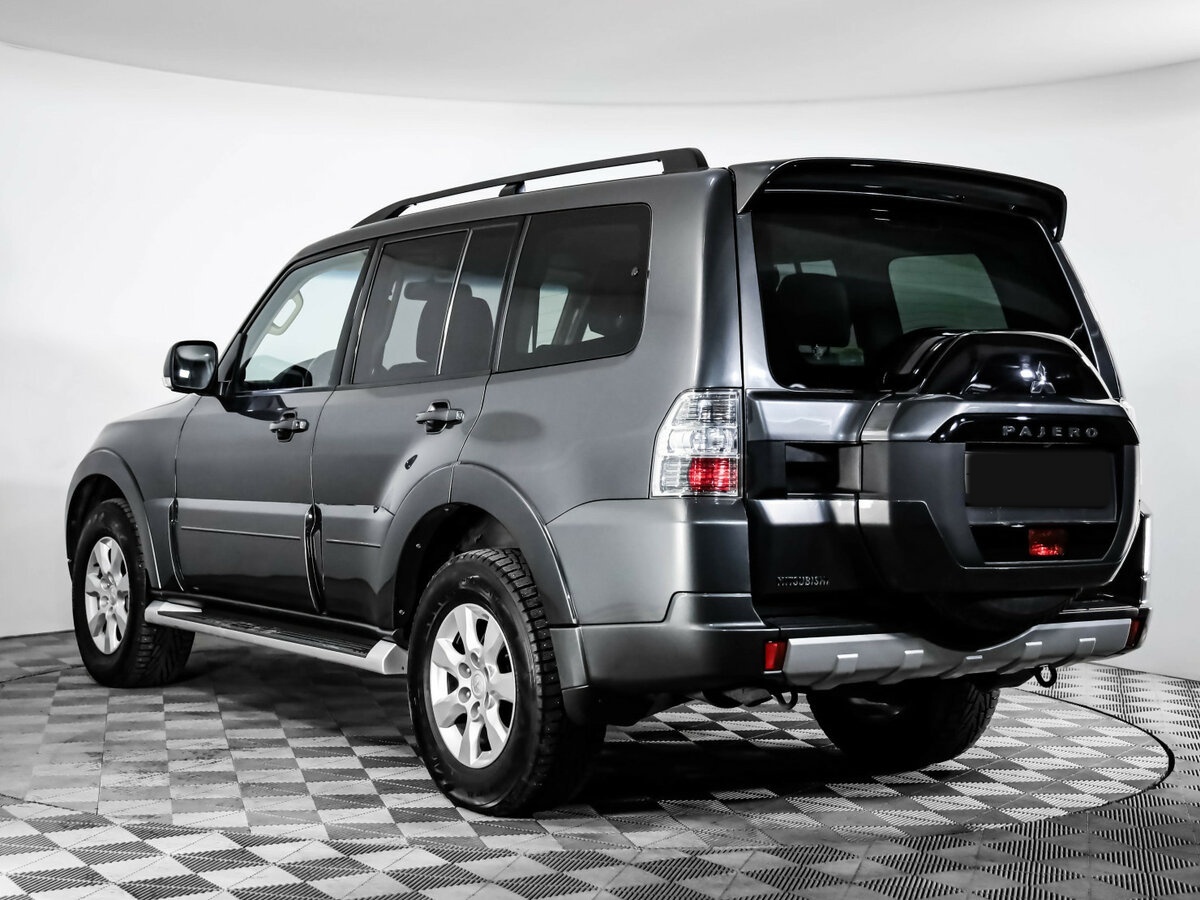 Купить Mitsubishi Pajero с пробегом. Фото: #6