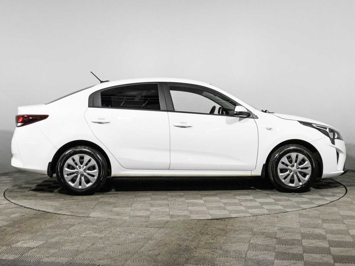 Купить Kia Rio с пробегом. Фото: #3