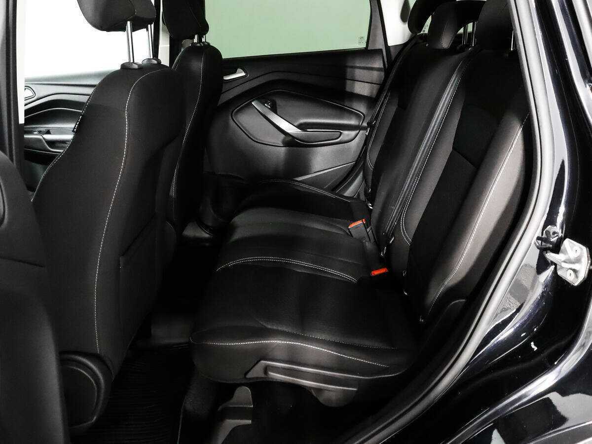 Купить Ford Kuga с пробегом. Фото: #7