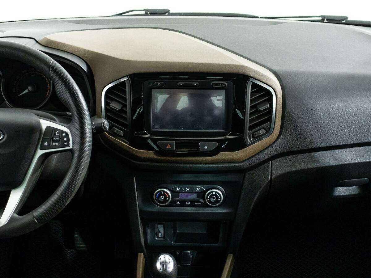 Купить Lada (ВАЗ) XRAY с пробегом. Фото: #13