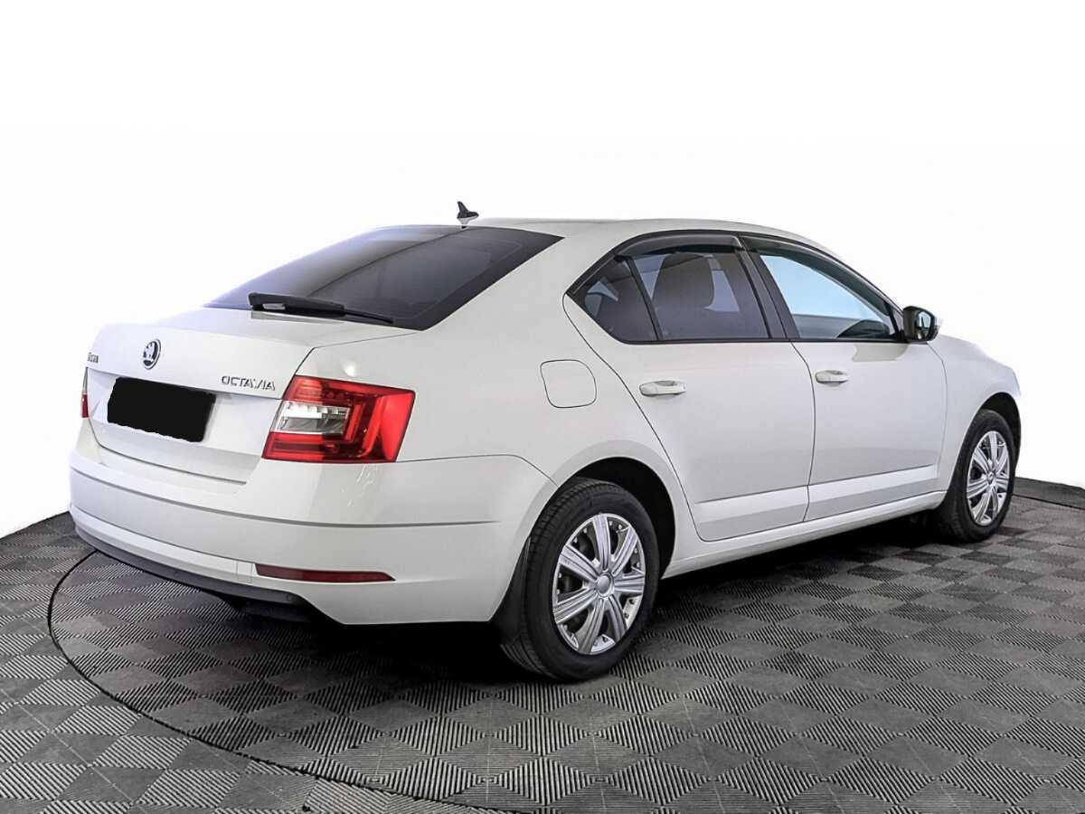 Купить Skoda Octavia с пробегом. Фото: #4