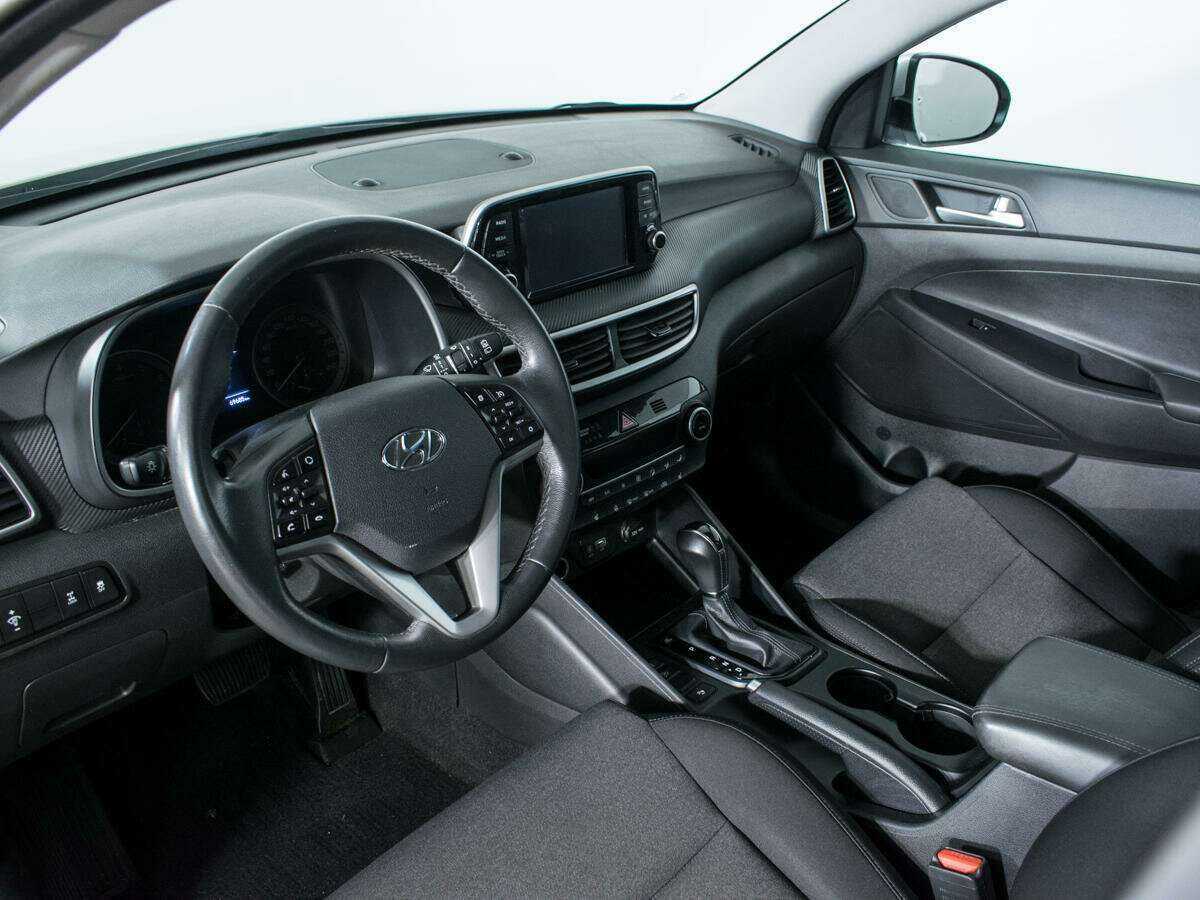 Купить Hyundai Tucson с пробегом. Фото: #12