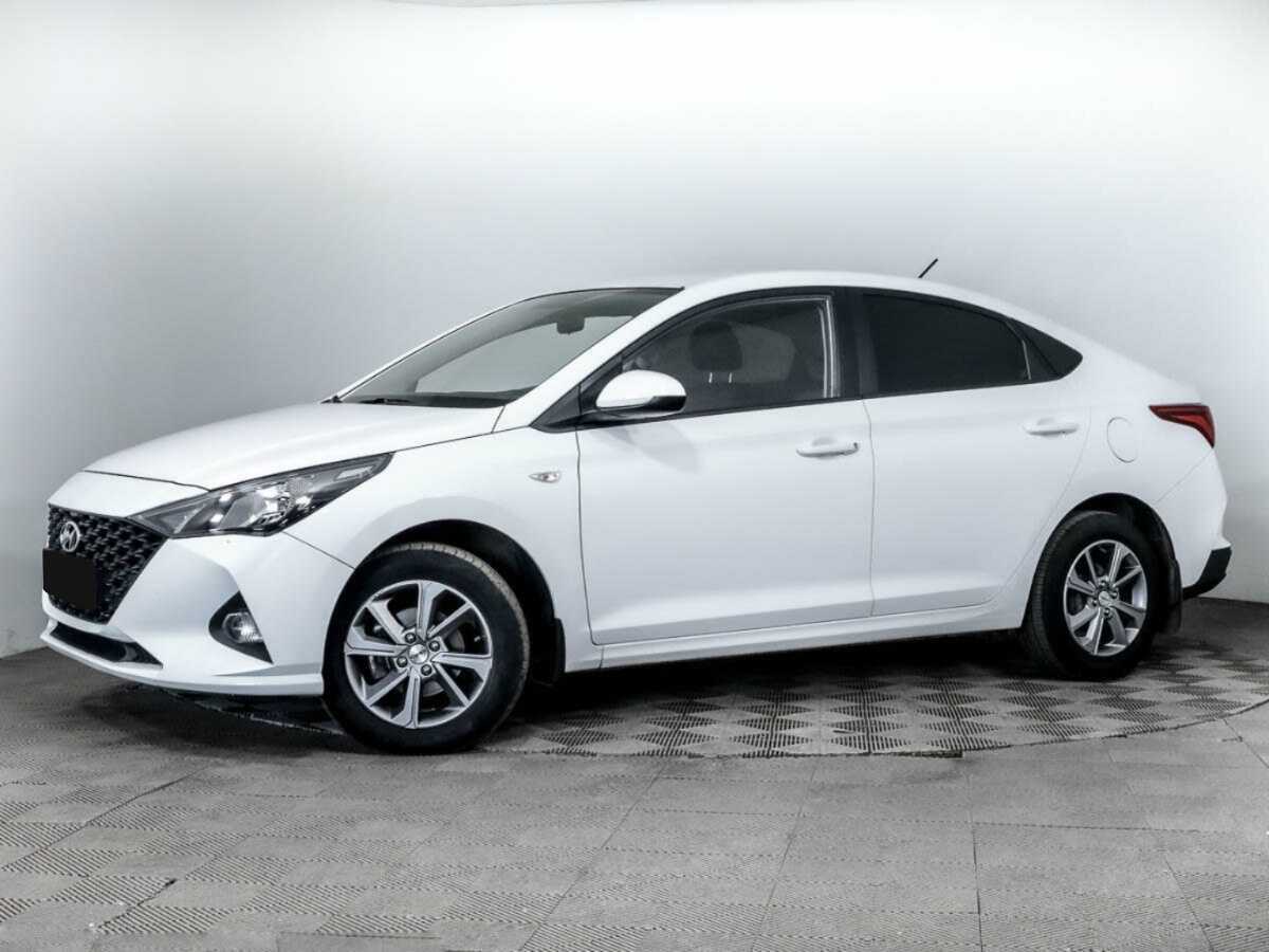 Купить Hyundai Solaris с пробегом. Посмотреть фото