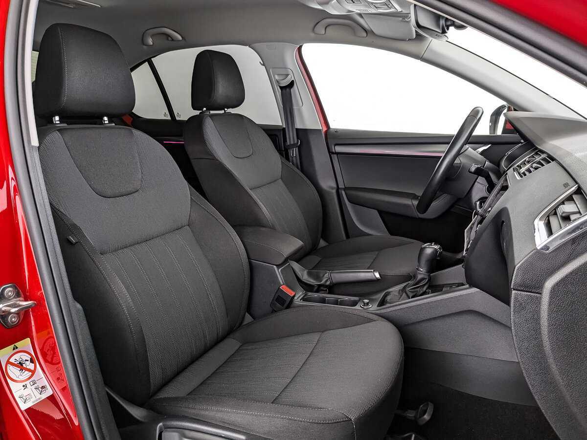 Купить Skoda Octavia с пробегом. Фото: #18