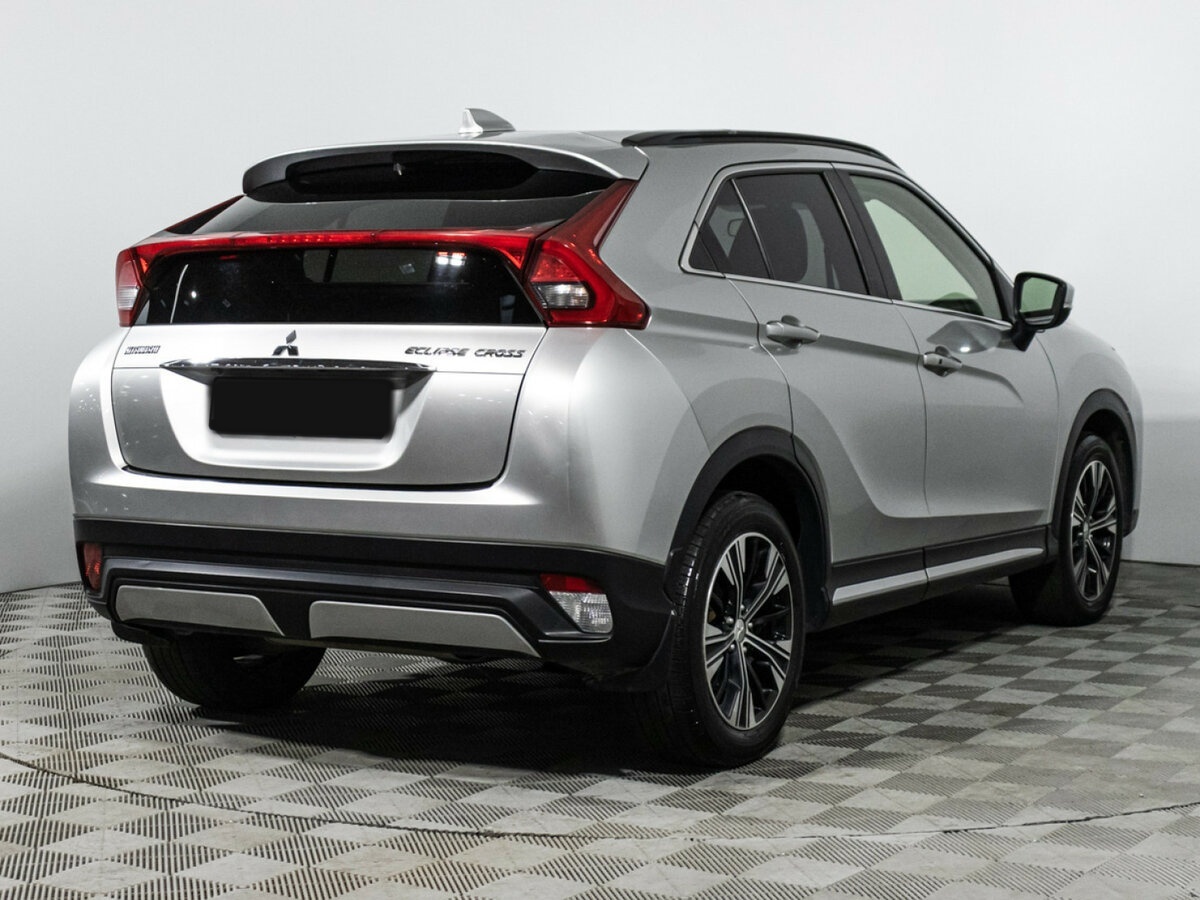 Купить Mitsubishi Eclipse Cross с пробегом. Фото: #4