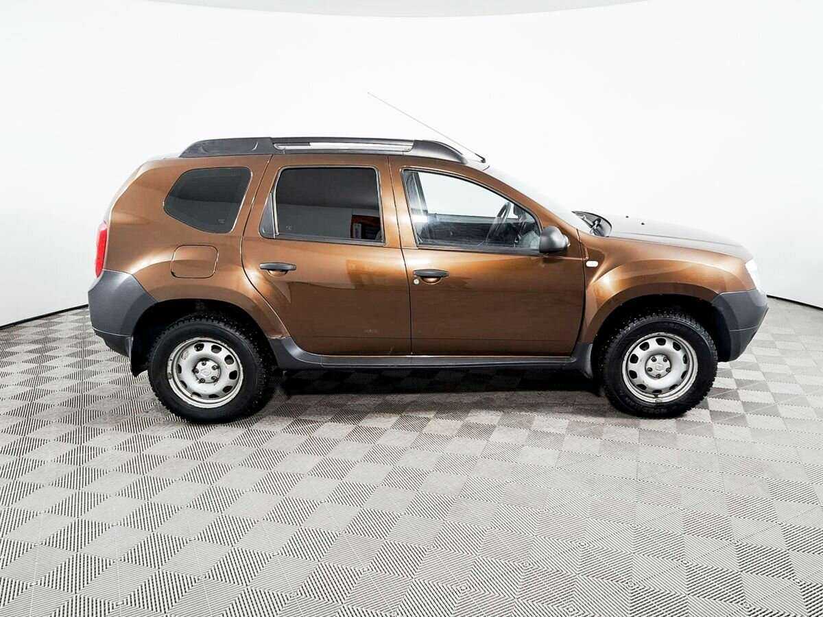 Купить Renault Duster с пробегом. Фото: #3
