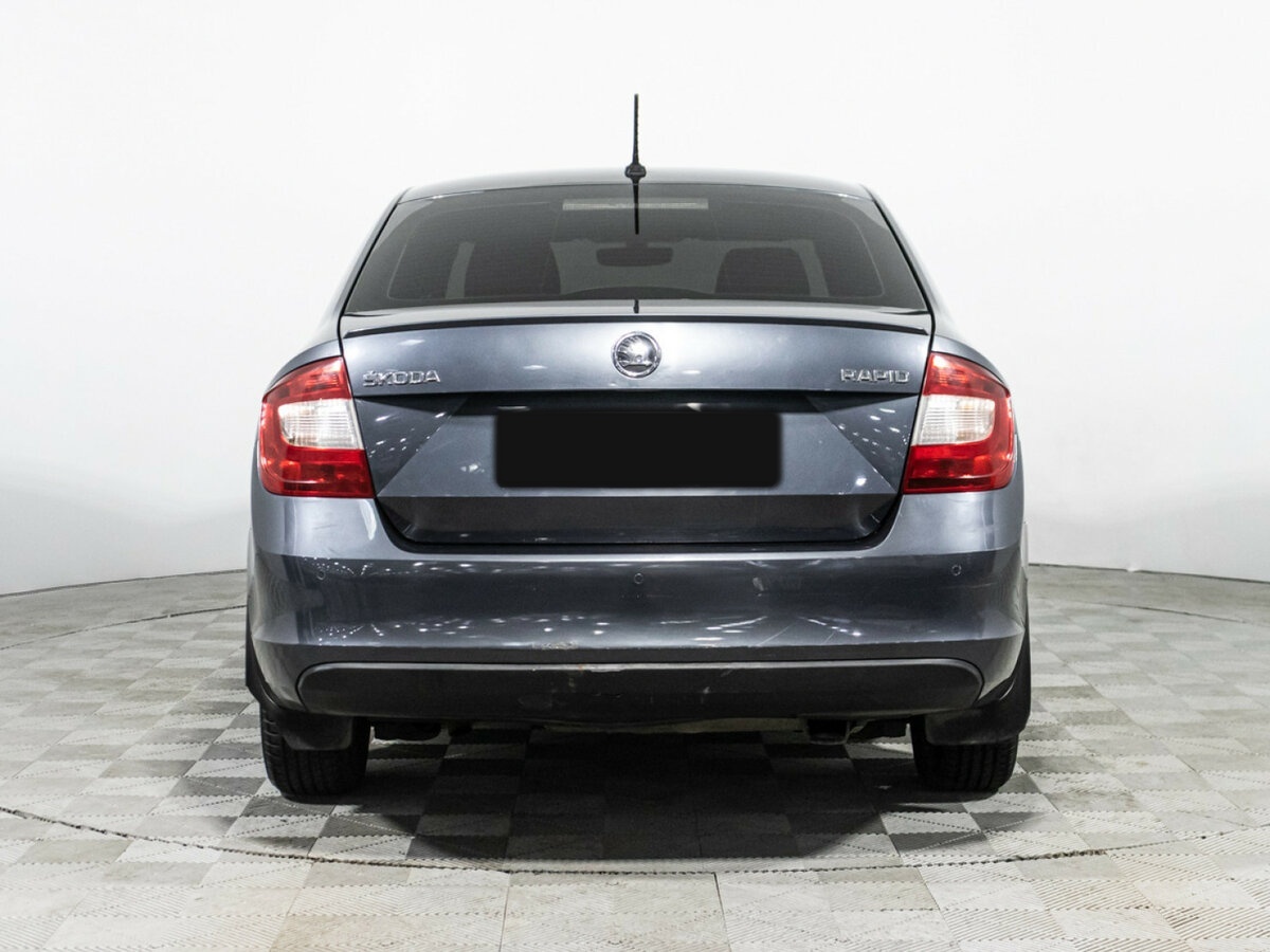 Купить Skoda Rapid с пробегом. Фото: #5