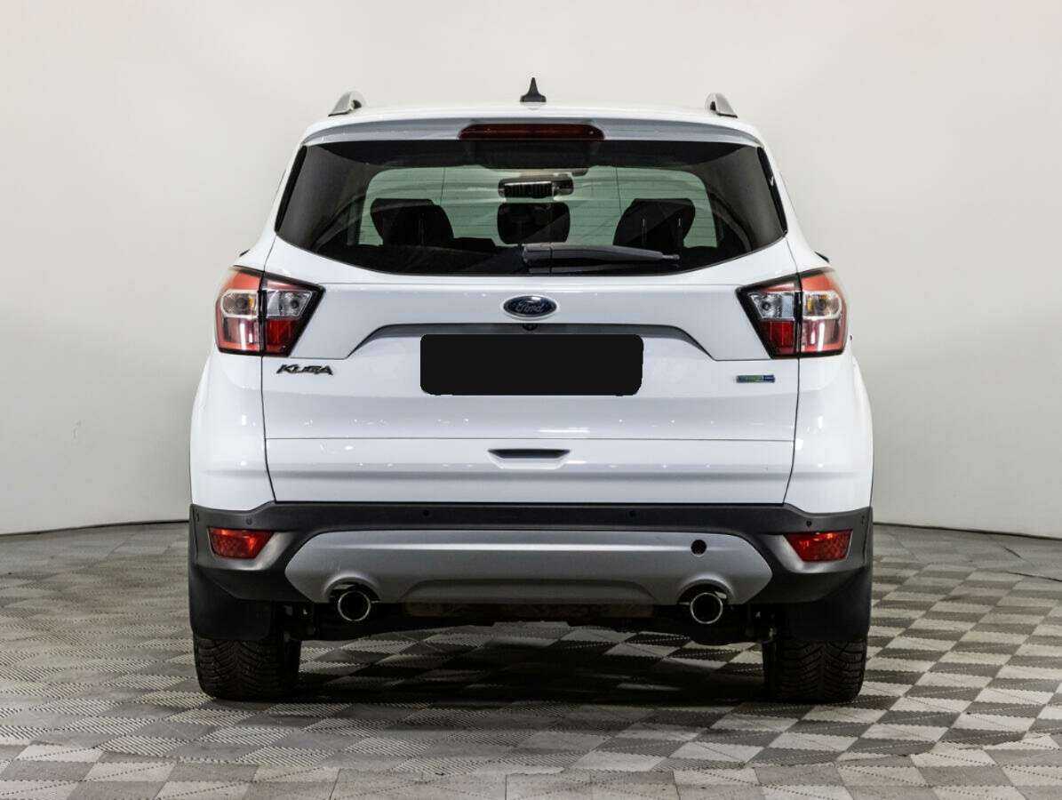 Купить Ford Kuga с пробегом. Фото: #4