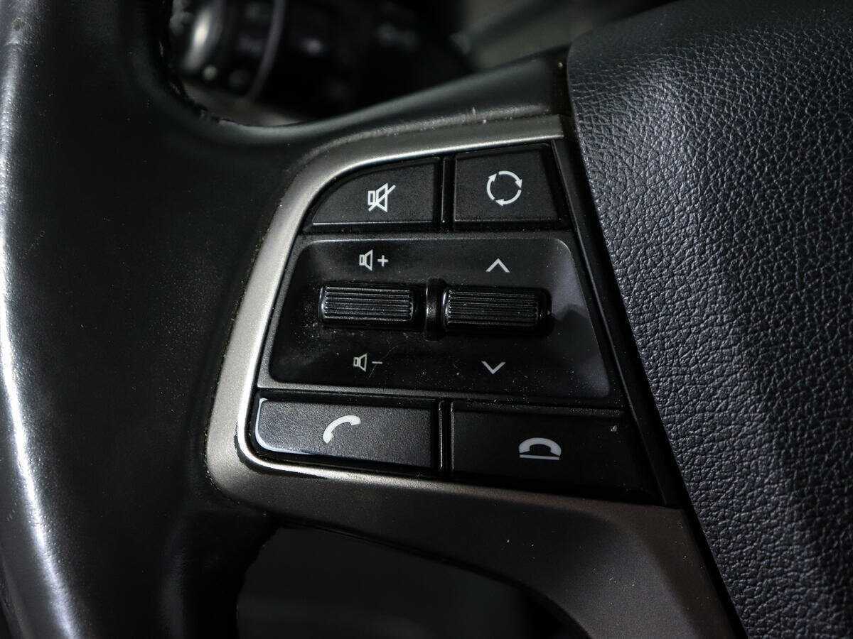 Купить Hyundai Solaris с пробегом. Фото: #13