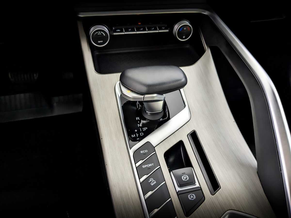 Купить Geely Coolray с пробегом. Фото: #22