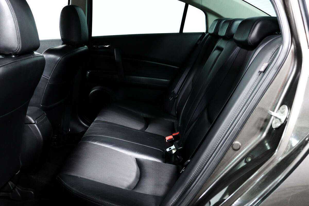 Купить Mazda 6 с пробегом. Фото: #11