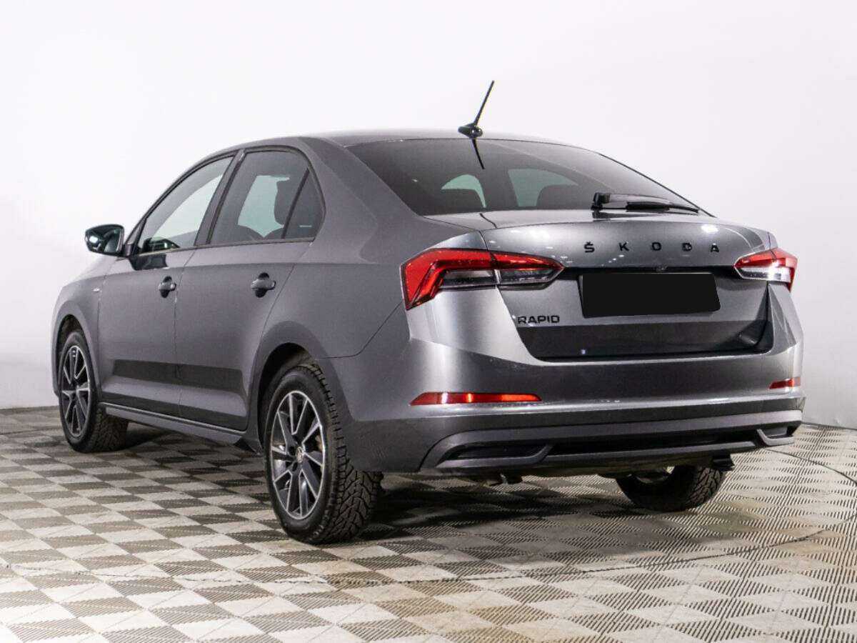Купить Skoda Rapid с пробегом. Фото: #6