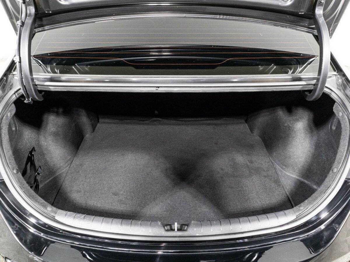 Купить Hyundai Solaris с пробегом. Фото: #14