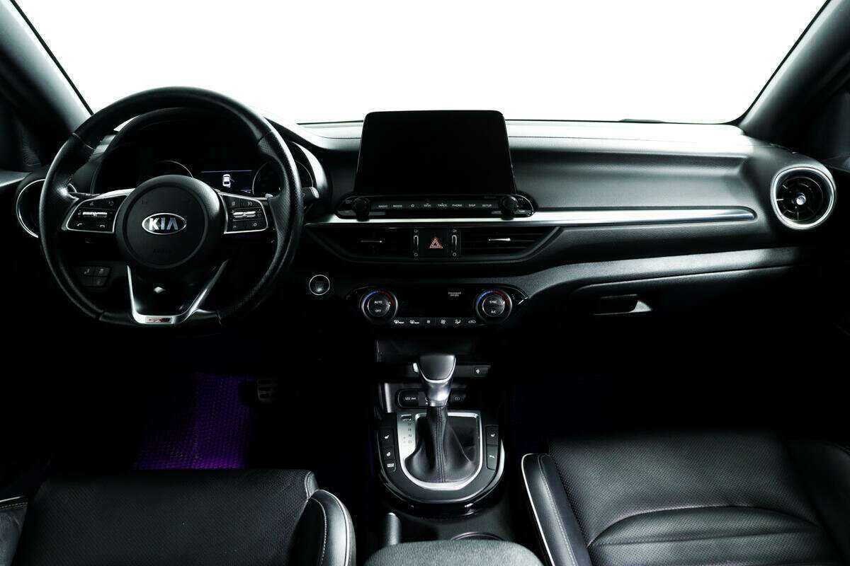 Купить Kia Cerato с пробегом. Фото: #10