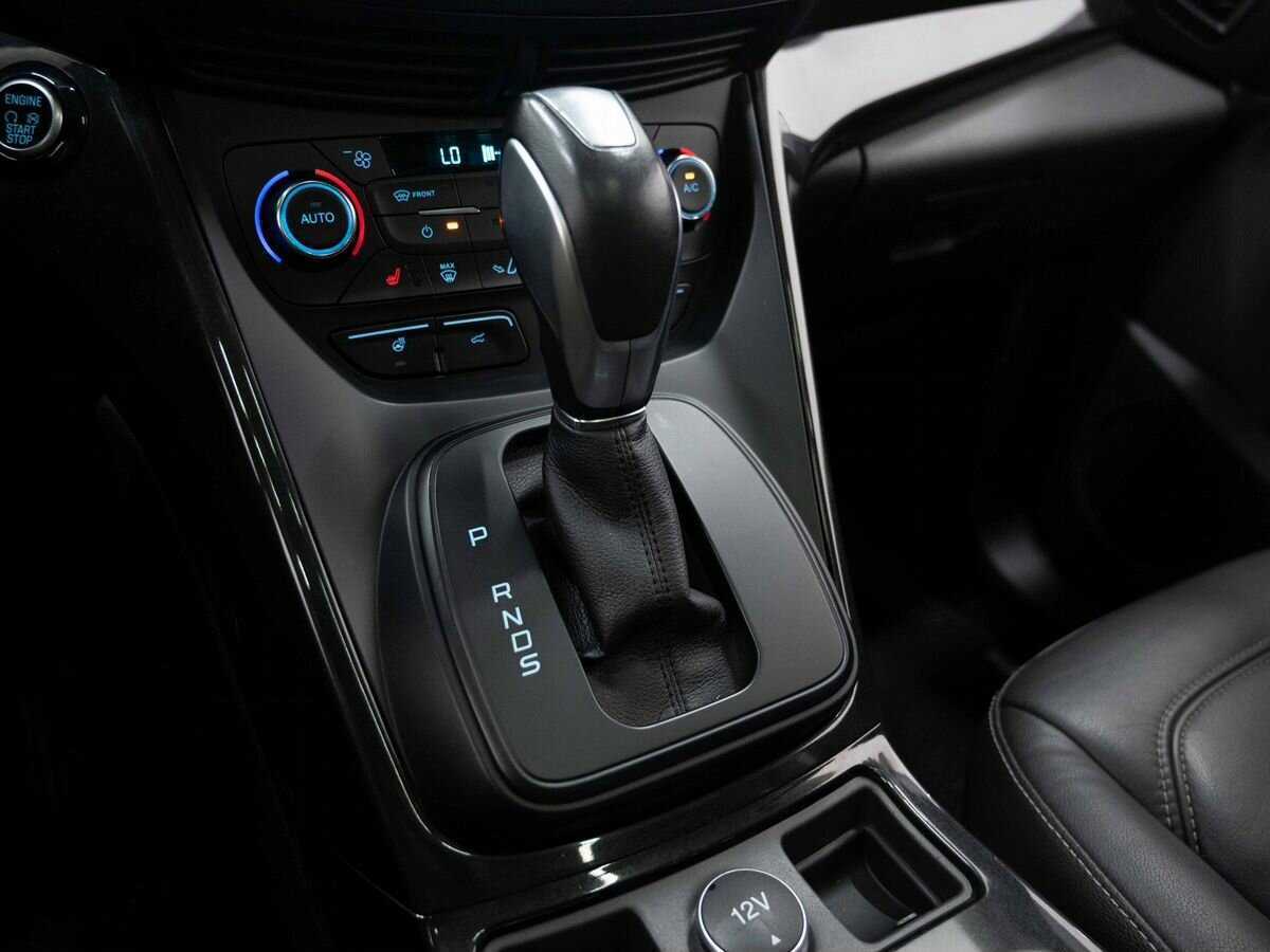 Купить Ford Kuga с пробегом. Фото: #23