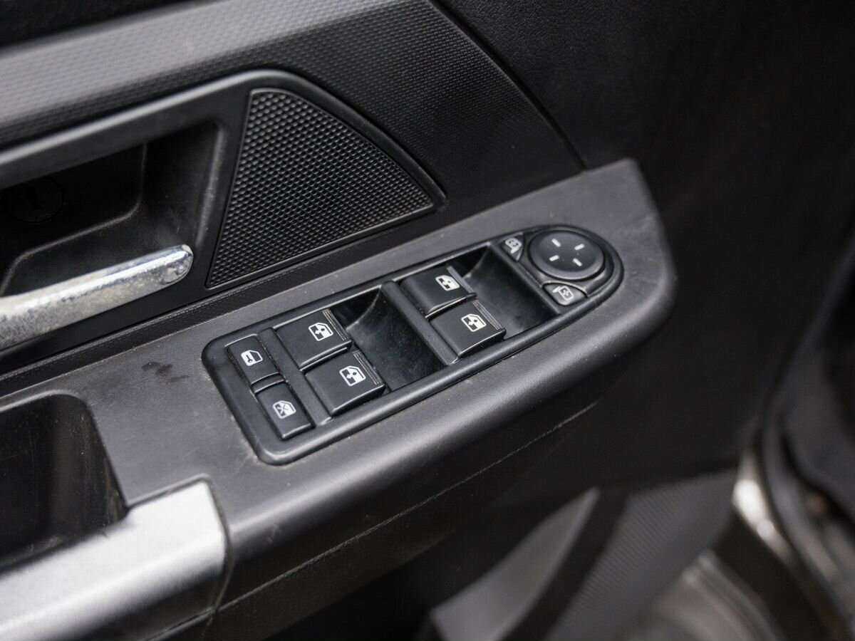 Купить УАЗ Patriot с пробегом. Фото: #15