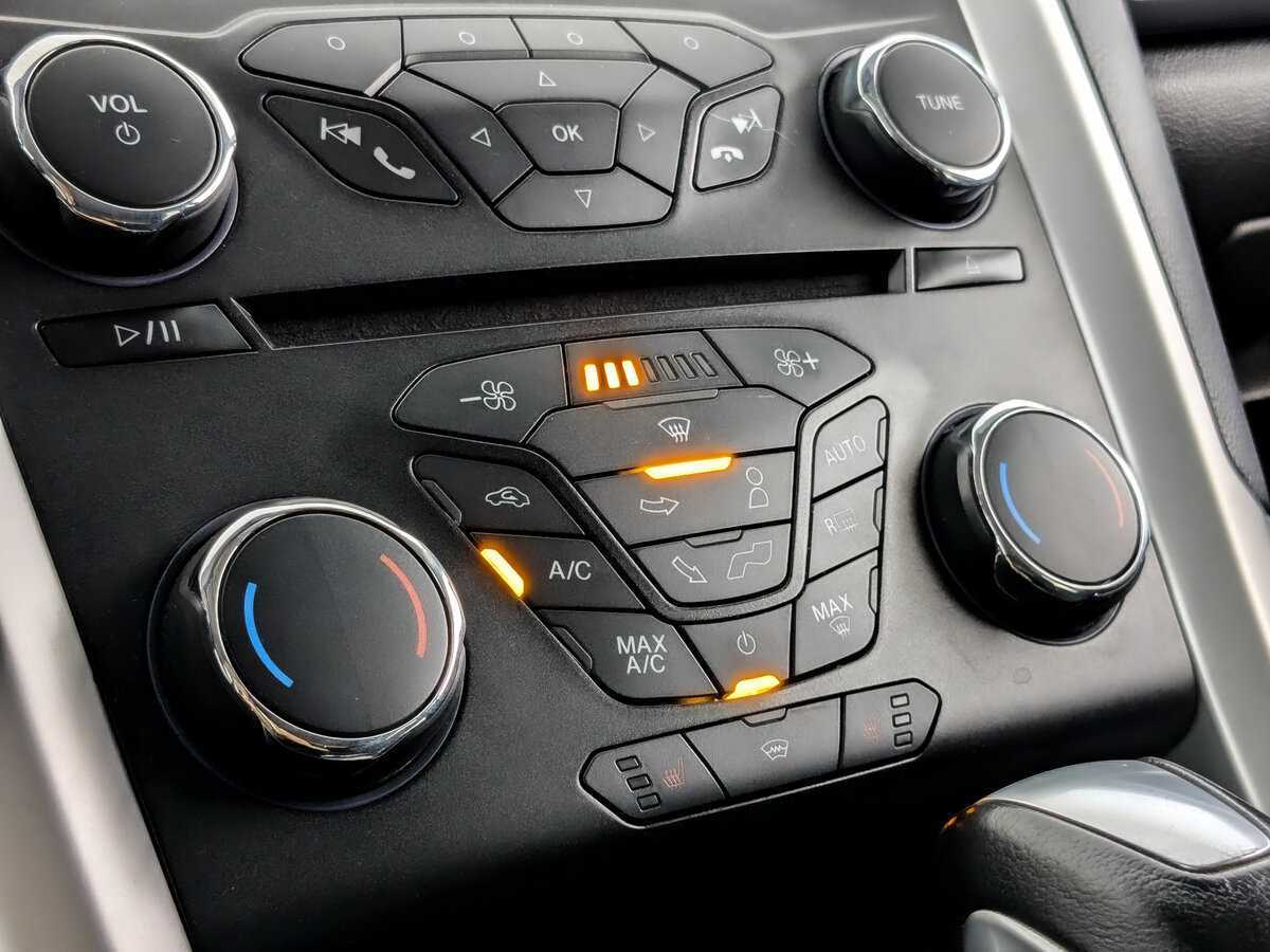 Купить Ford Mondeo с пробегом. Фото: #19