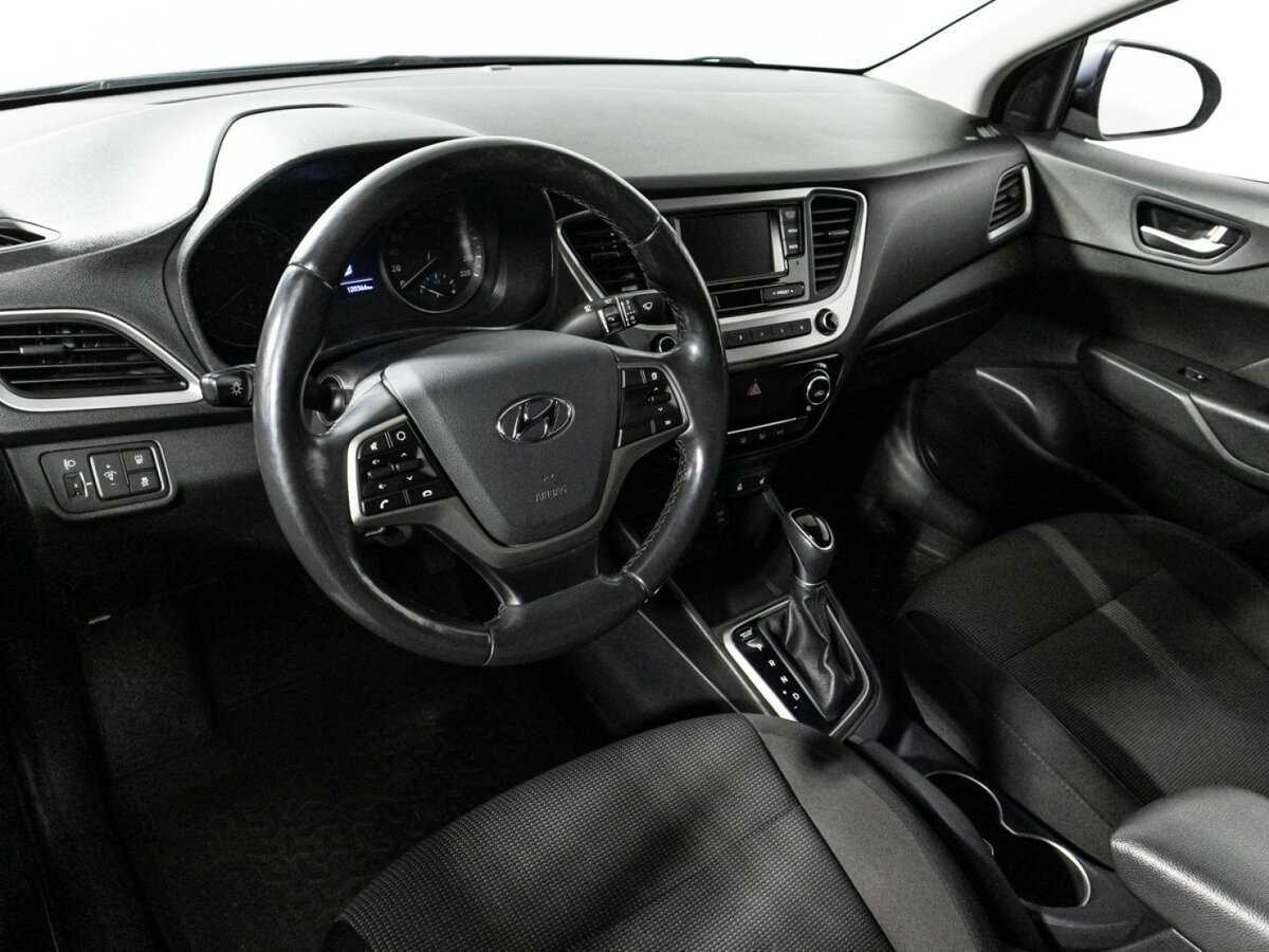 Купить Hyundai Solaris с пробегом. Фото: #10