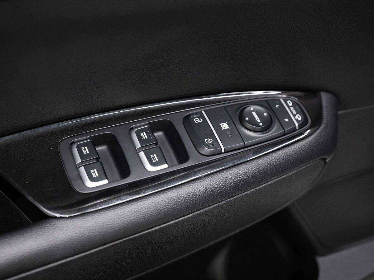 Купить Kia Optima с пробегом. Фото: #20