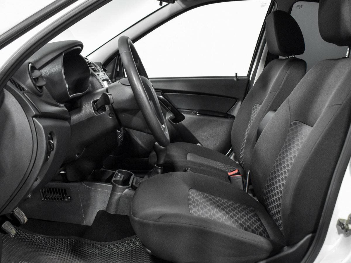 Купить Lada (ВАЗ) Granta с пробегом. Фото: #10