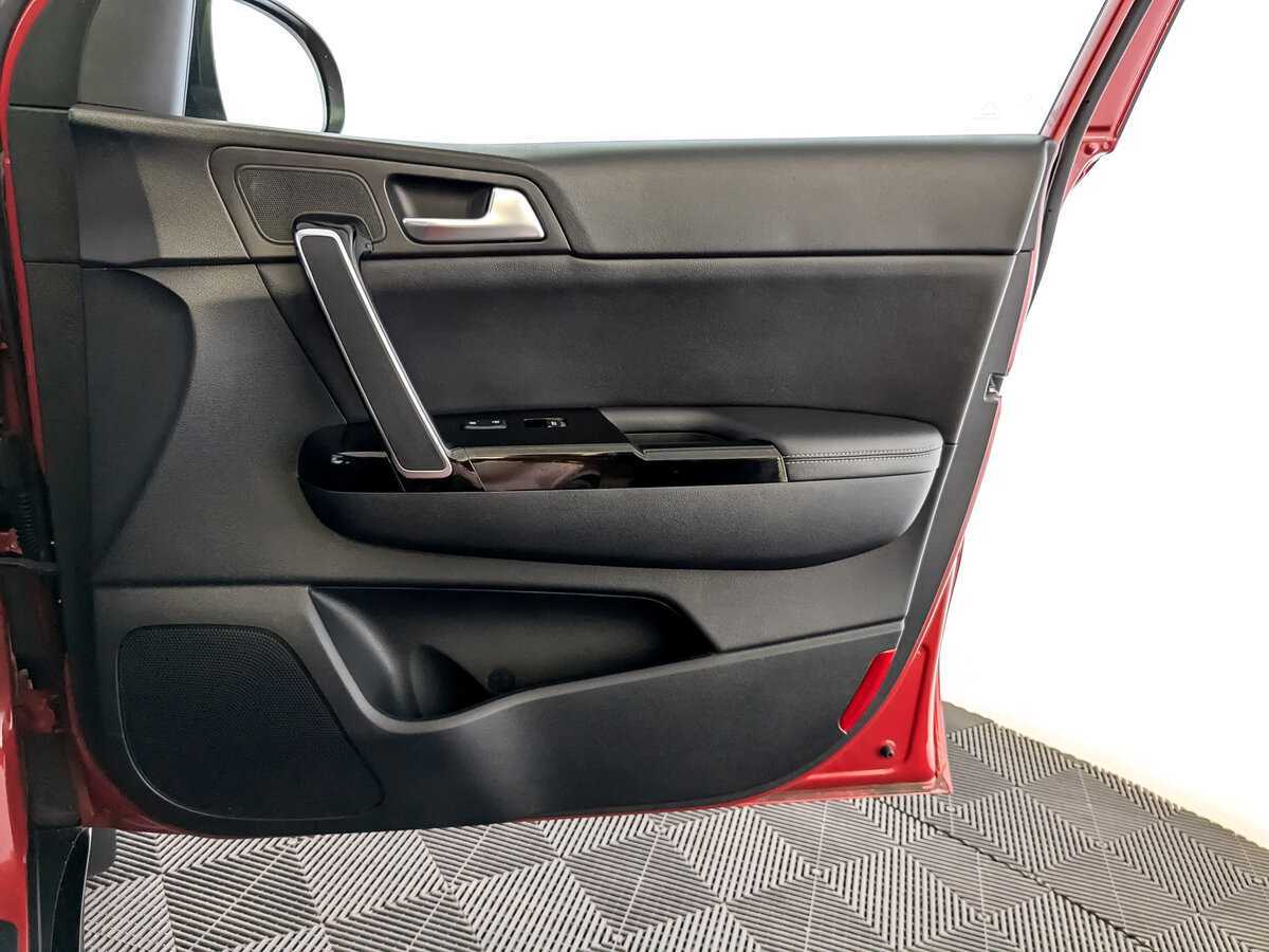 Купить Kia Sportage с пробегом. Фото: #23