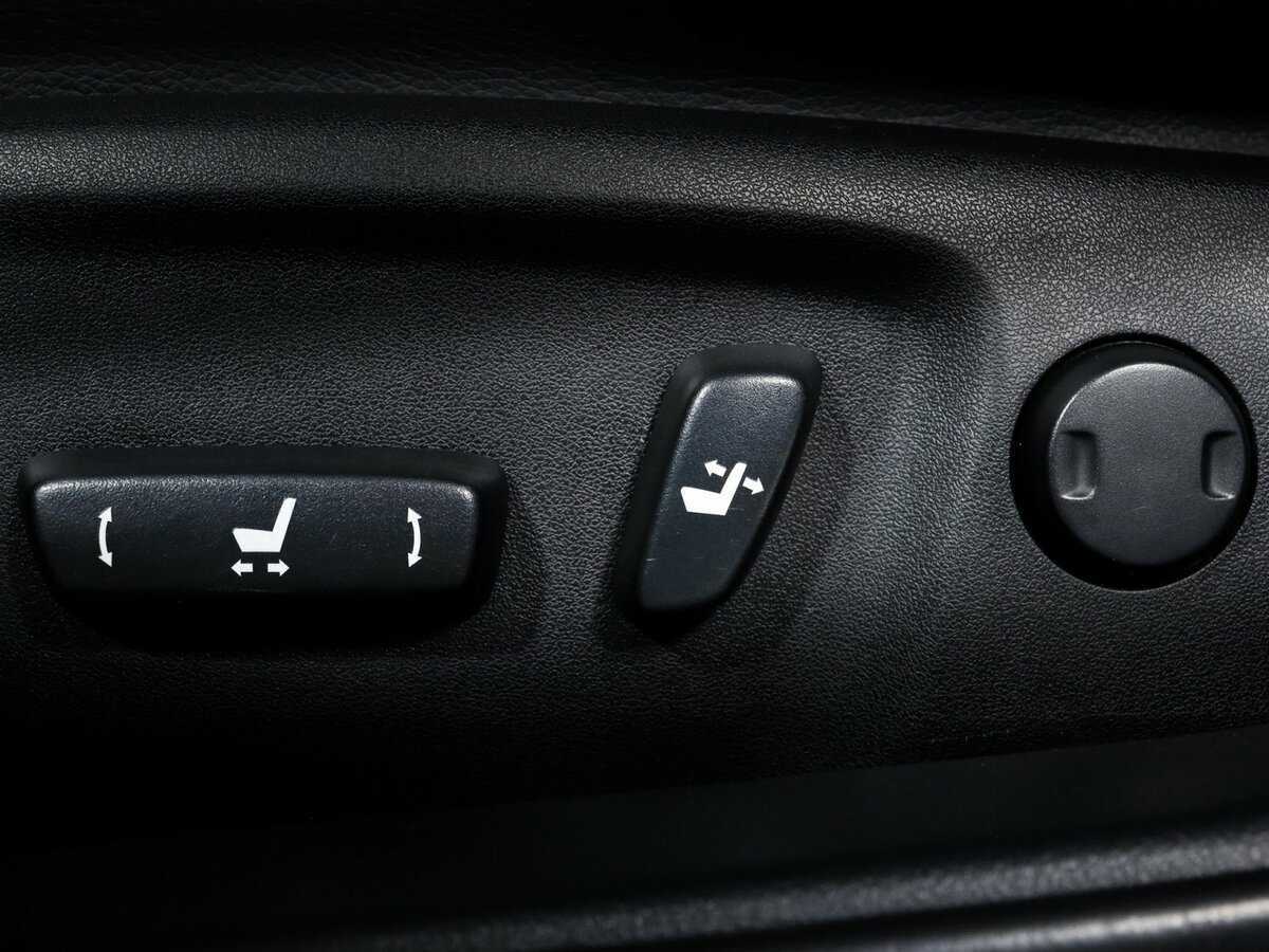 Купить Toyota Camry с пробегом. Фото: #12