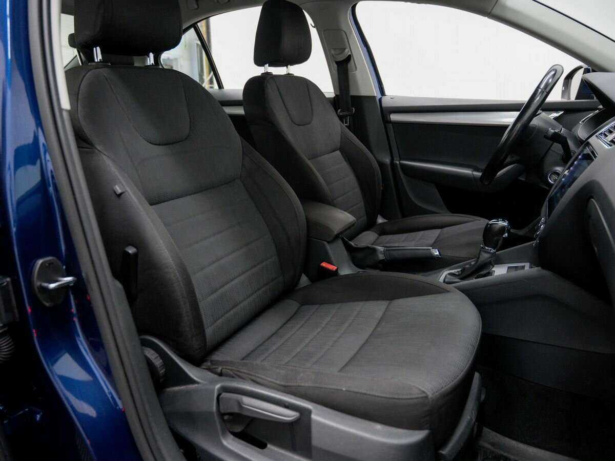 Купить Skoda Octavia с пробегом. Фото: #7