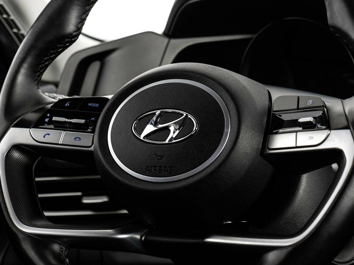 Купить Hyundai Elantra с пробегом. Фото: #13