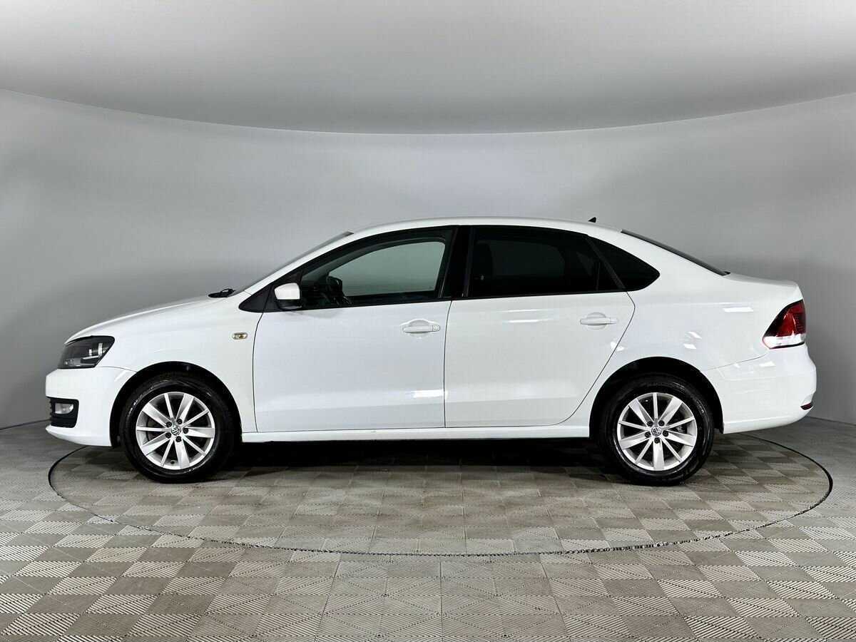 Купить Volkswagen Polo с пробегом. Фото: #5