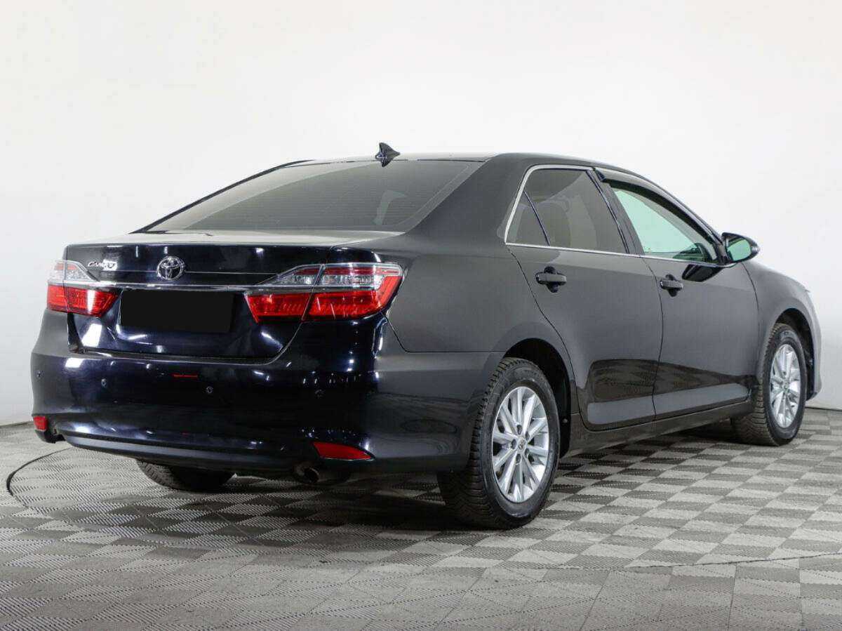 Купить Toyota Camry с пробегом. Фото: #4