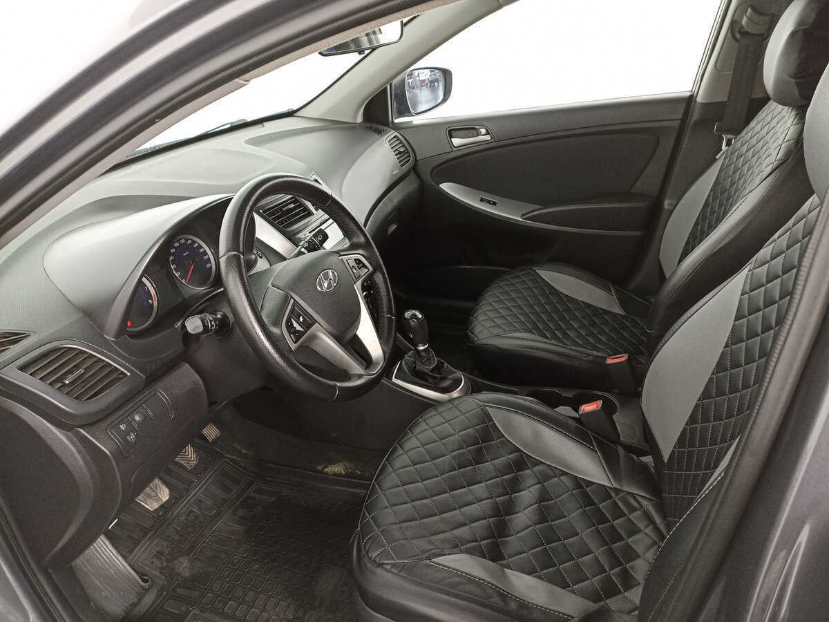 Купить Hyundai Solaris с пробегом. Фото: #15