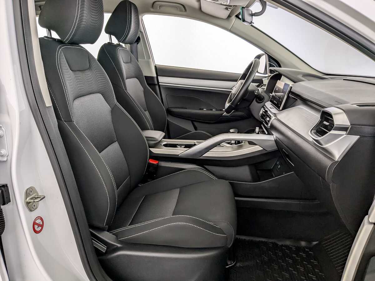 Купить Geely Coolray с пробегом. Фото: #20