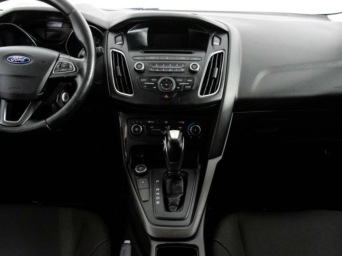 Купить Ford Focus с пробегом. Фото: #9