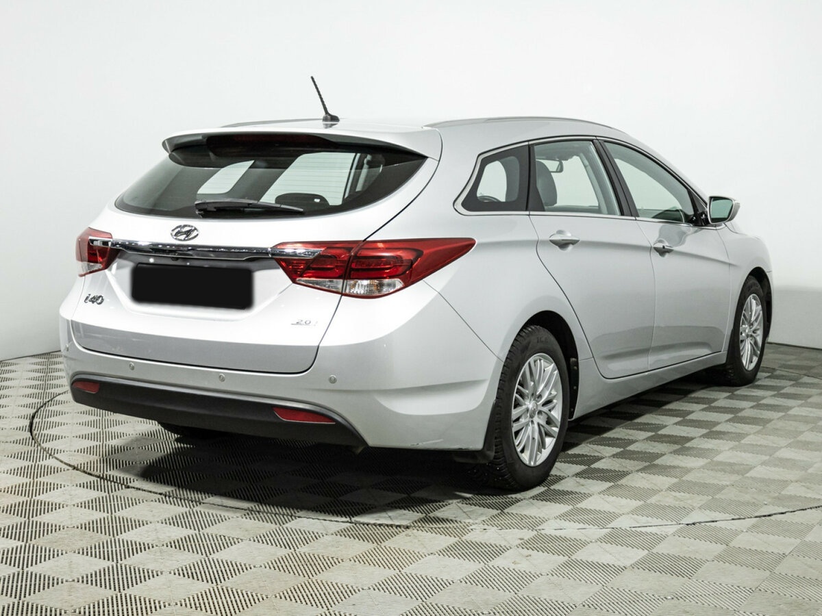 Купить Hyundai i40 с пробегом. Фото: #4