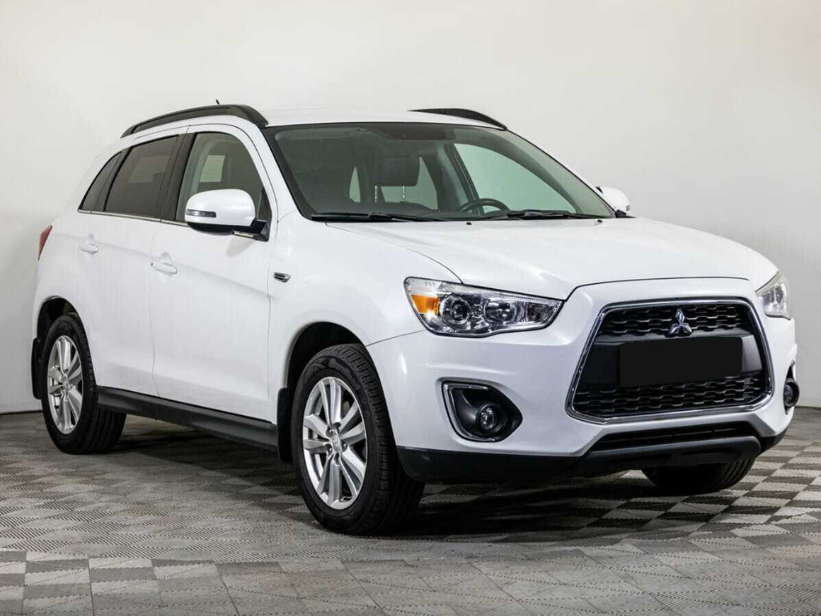 Купить Mitsubishi ASX с пробегом. Фото: #2