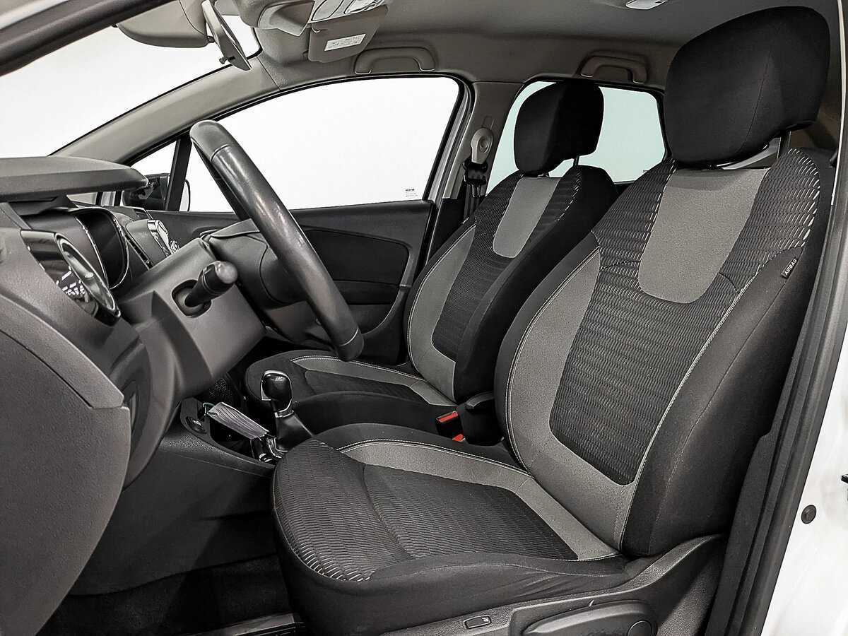 Купить Renault Kaptur с пробегом. Фото: #17