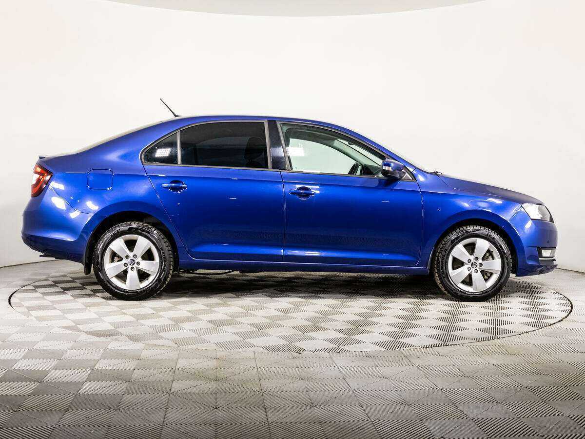 Купить Skoda Rapid с пробегом. Фото: #3