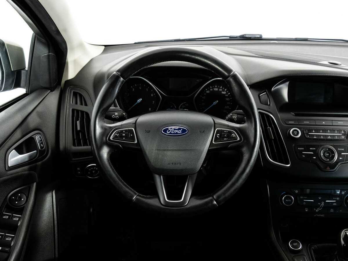 Купить Ford Focus с пробегом. Фото: #9
