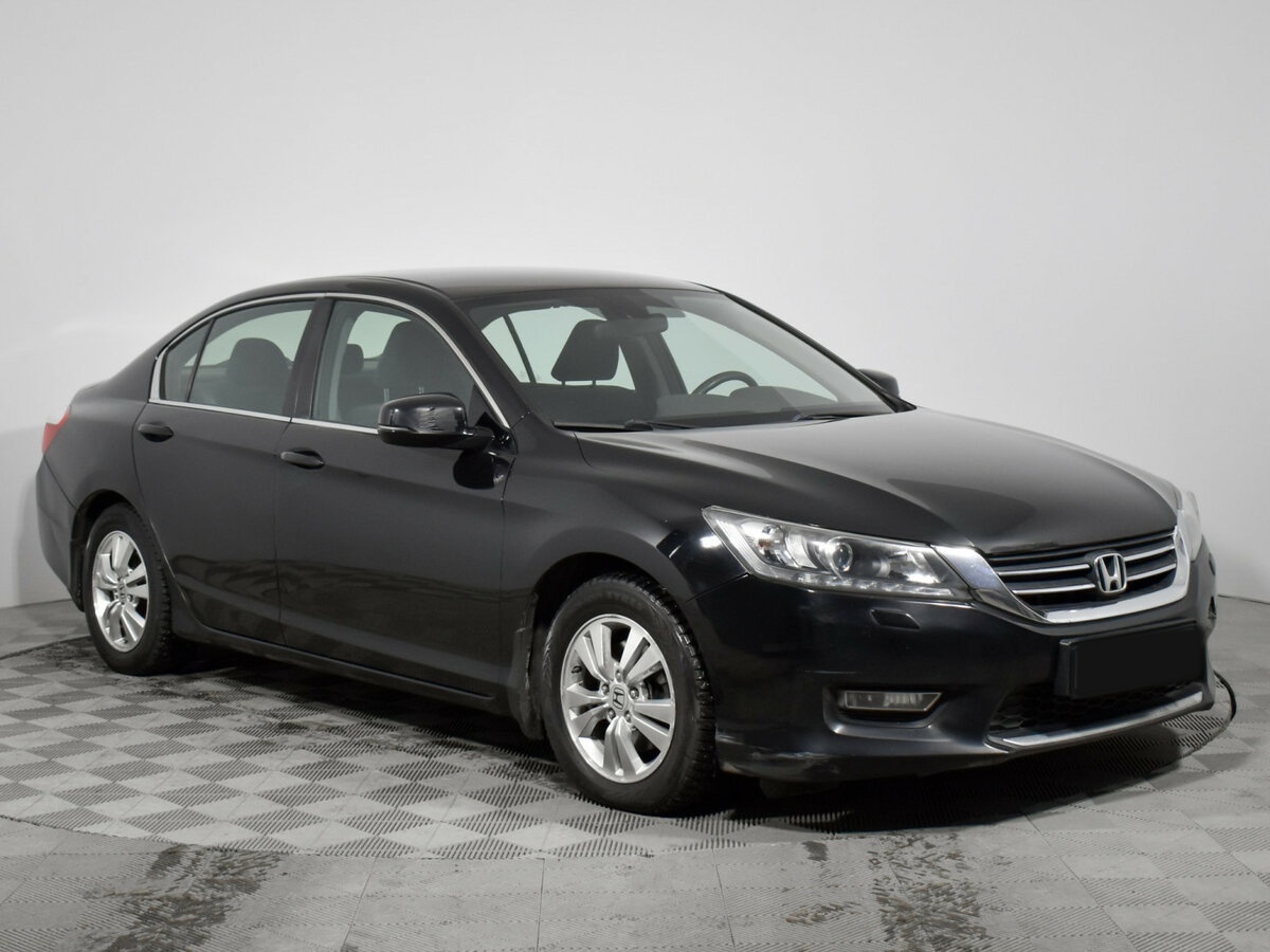 Купить Honda Accord с пробегом. Фото: #2