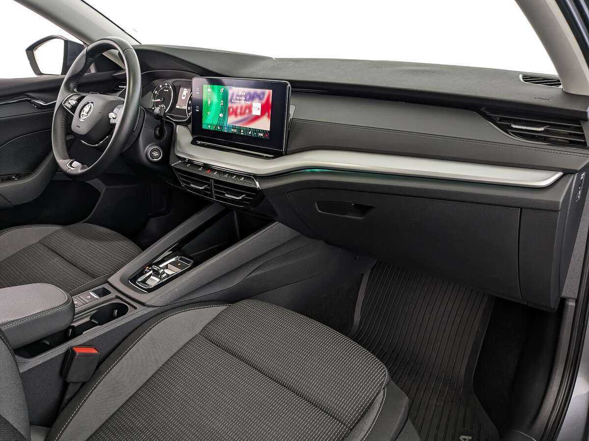 Купить Skoda Octavia с пробегом. Фото: #7