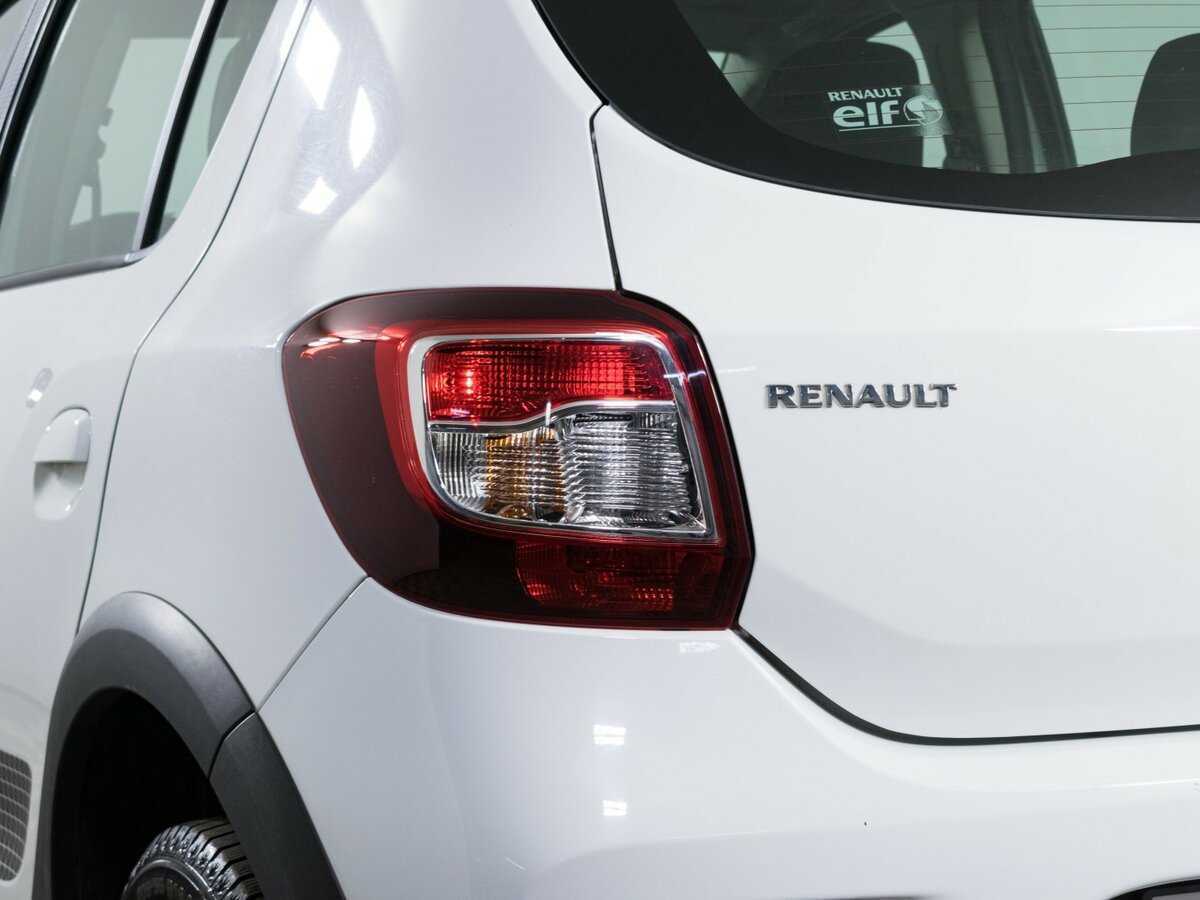 Купить Renault Sandero с пробегом. Фото: #14
