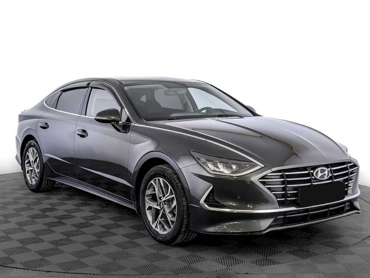 Купить Hyundai Sonata с пробегом. Фото: #2