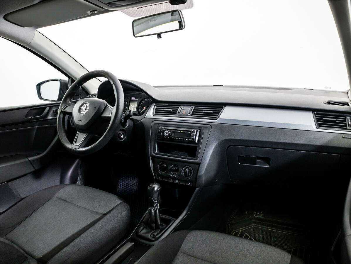 Купить Skoda Rapid с пробегом. Фото: #7