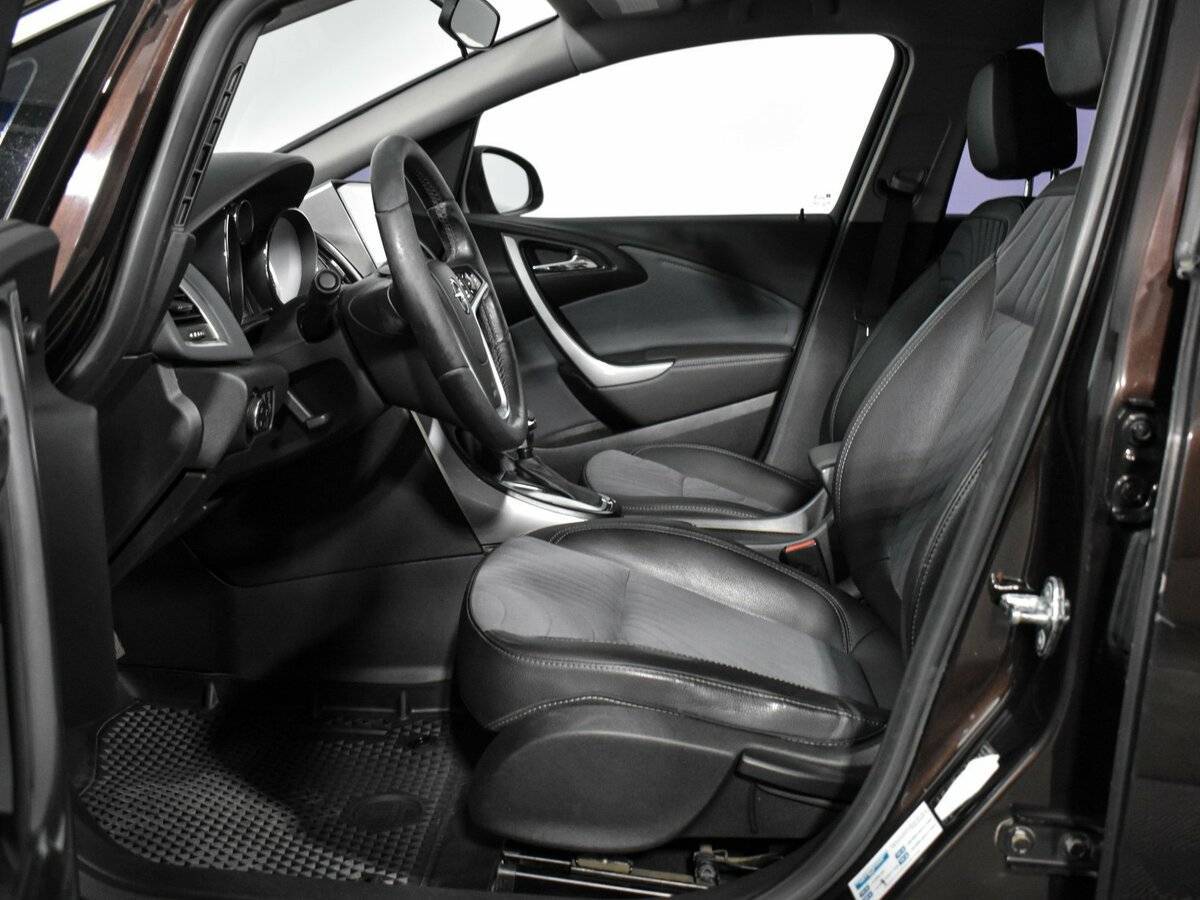 Купить Opel Astra с пробегом. Фото: #9