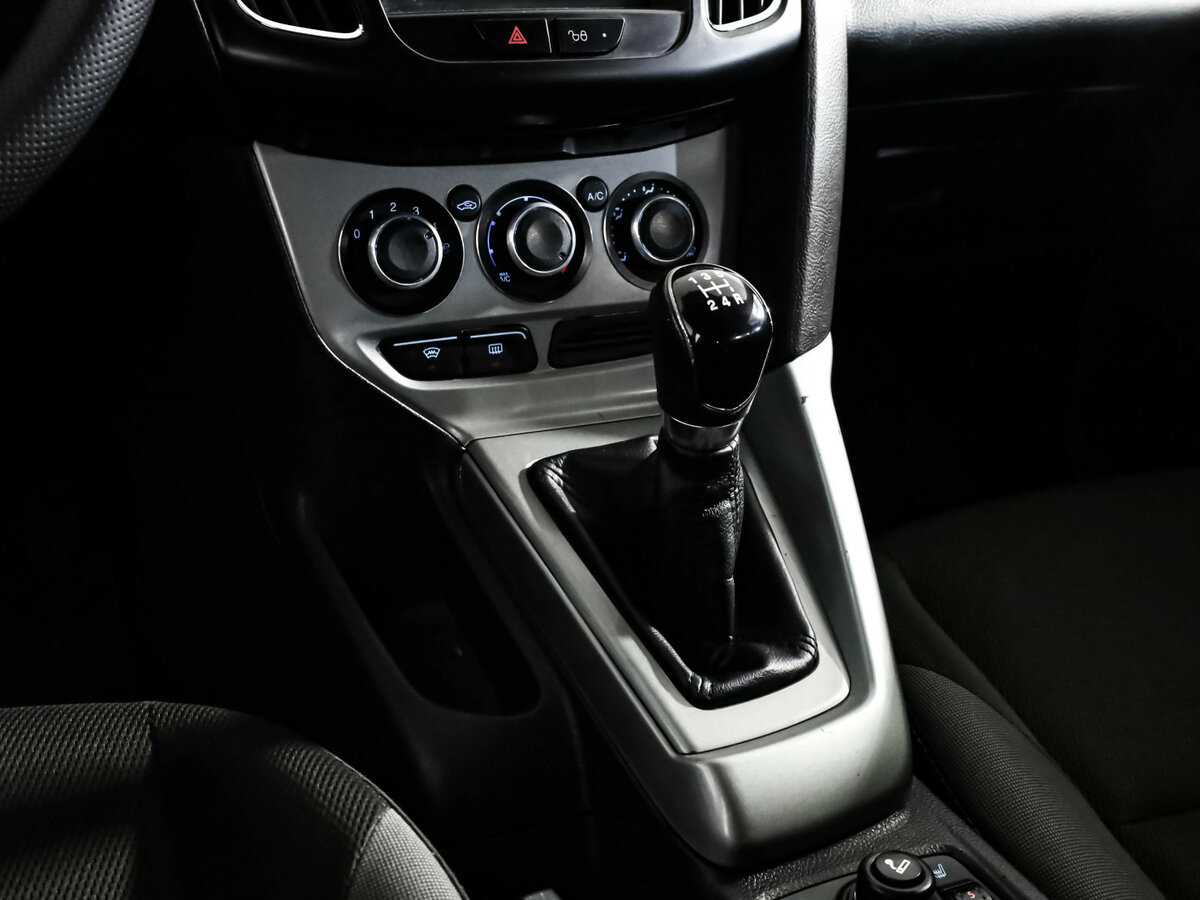 Купить Ford Focus с пробегом. Фото: #9