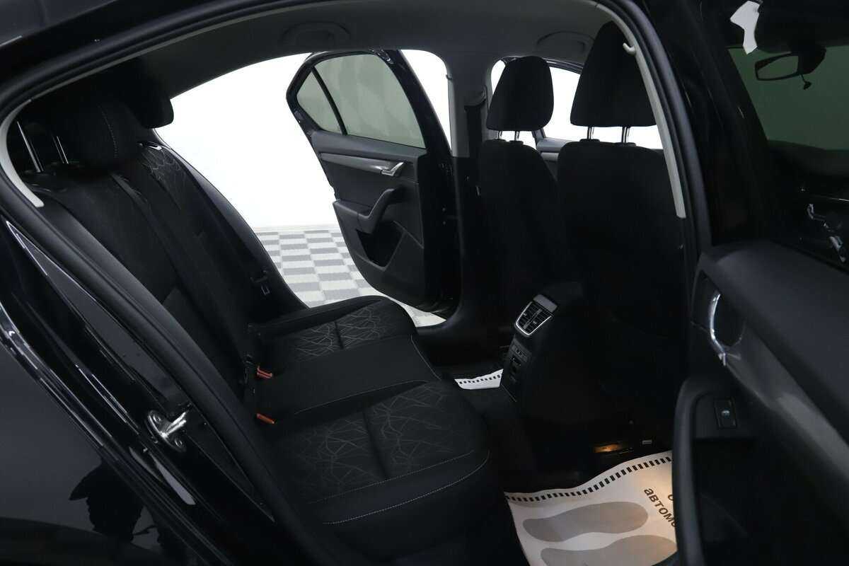 Купить Skoda Octavia с пробегом. Фото: #16