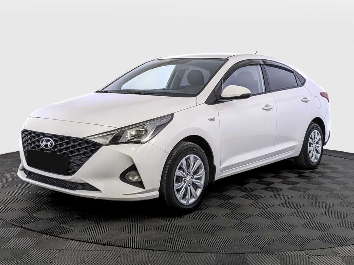 Купить Hyundai Solaris с пробегом. Фото: #0