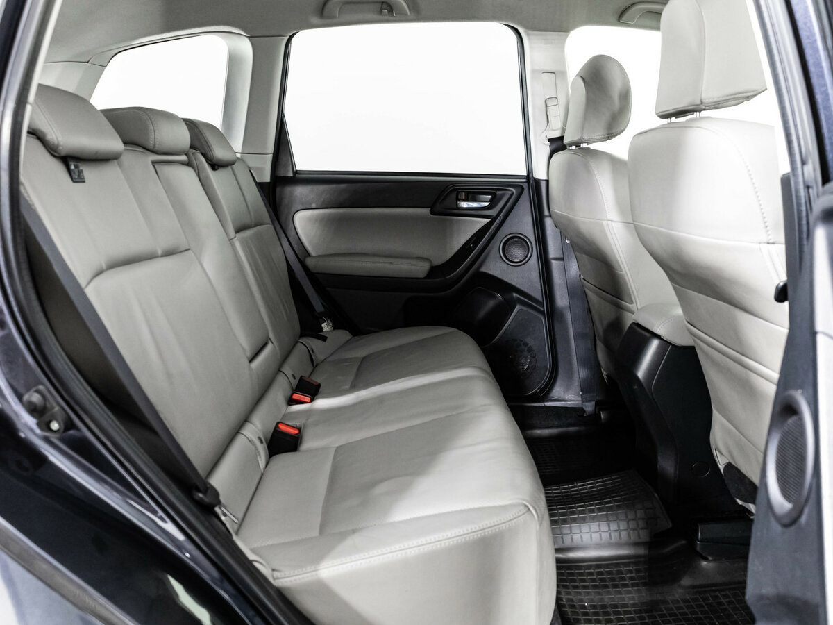 Купить Subaru Forester с пробегом. Фото: #14