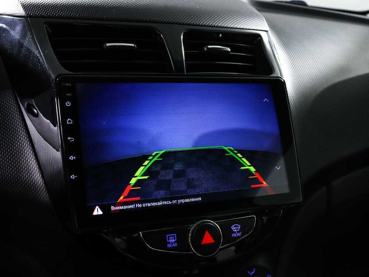 Купить Hyundai Solaris с пробегом. Фото: #14