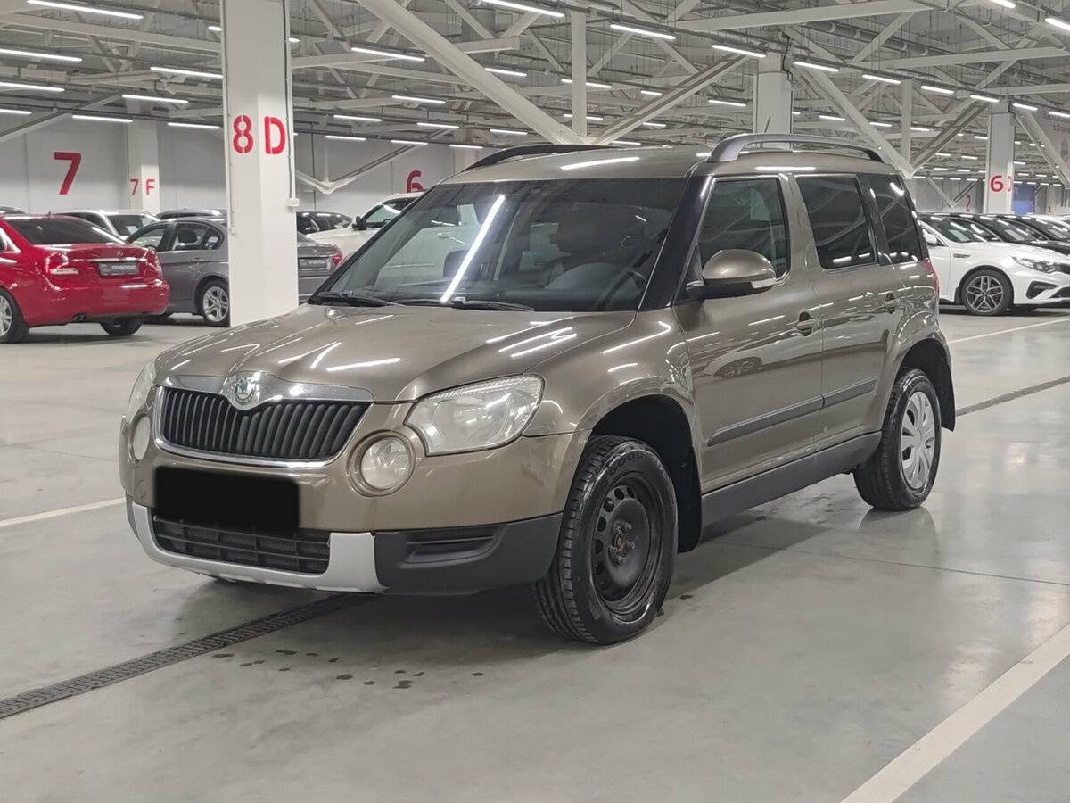 Купить Skoda Yeti с пробегом. Посмотреть фото